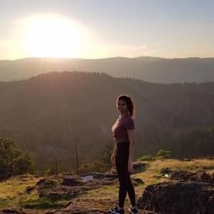 Meet your Posher, Alisha